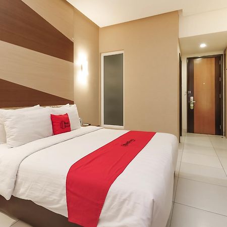 Reddoorz Near Roxy Hotell Jakarta Exteriör bild