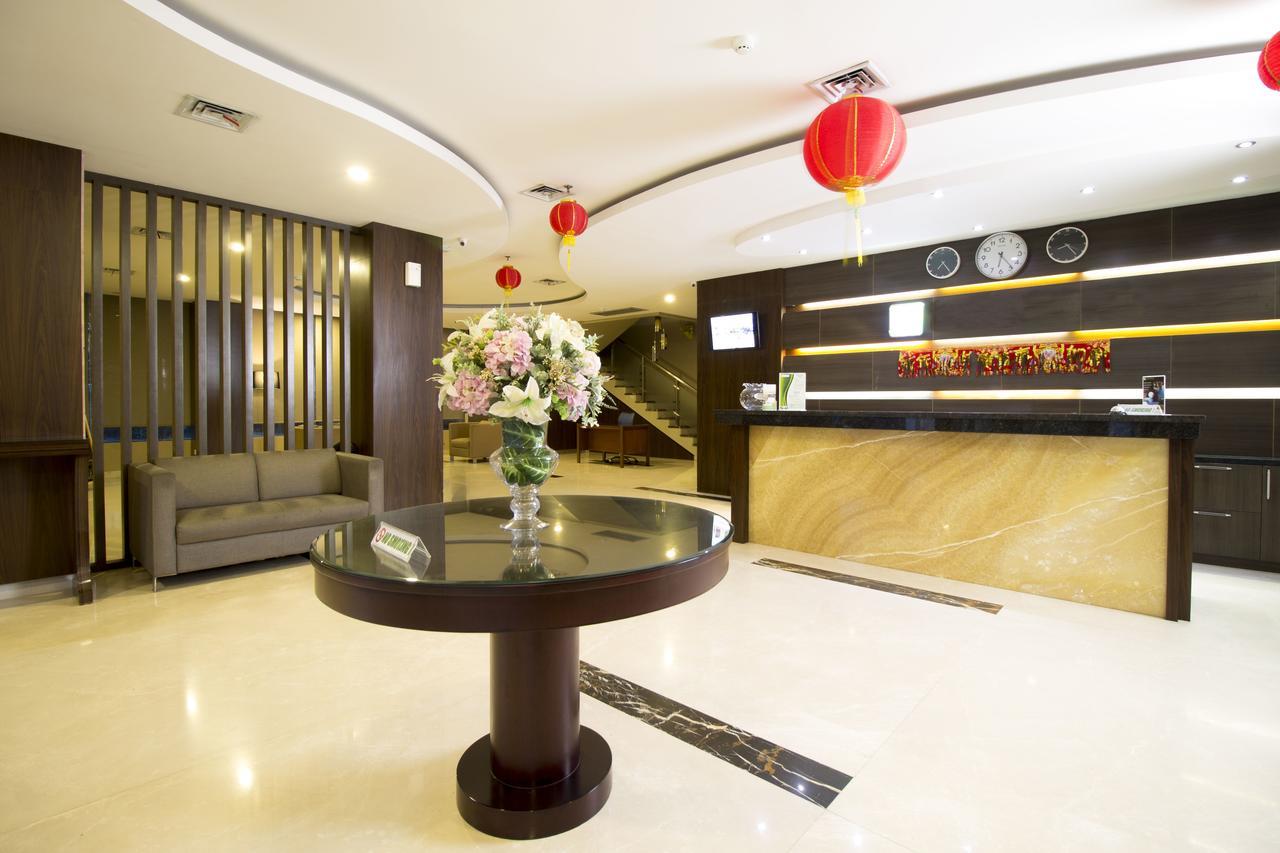 Reddoorz Near Roxy Hotell Jakarta Exteriör bild